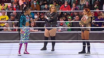 Bianca Belair and Liv Morgan declare for 30-Woman Royal Rumble Match: Raw, Jan. 17, 2022
