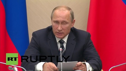 Russia: Putin demands action as airstrikes on IS positions in Syria begin