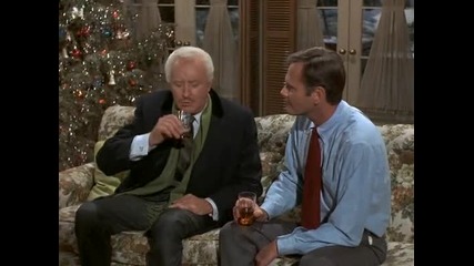 Bewitched S6e14 - Santa Comes To Visit And Stays And Stays
