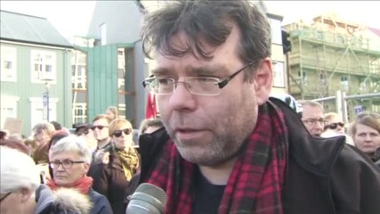 Хиляди исландци излязоха на протест, искат оставката на премиера