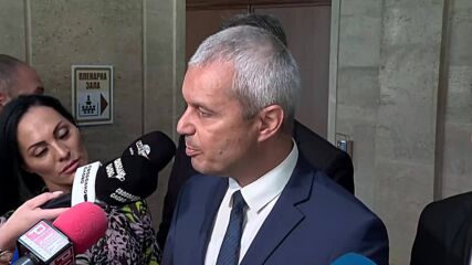 Костадин Костадинов за еврозоната: Войната тепърва започва. Работим за предсрочни избори