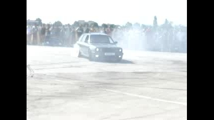 Яко въртене на bmw 