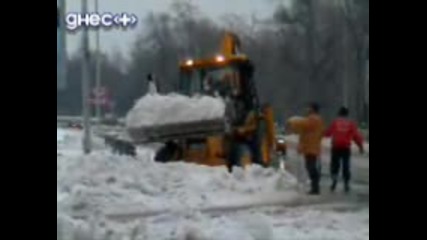 Izhvarlqne Na Snqk V Moreto Krai Varna