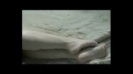 Benny Benassi - Hit My Heart
