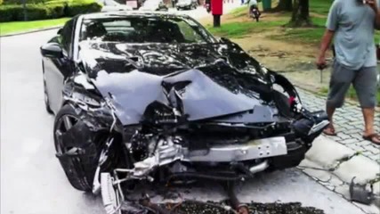 Worlds First Legendary Gt-r Crash In Malaysia 2008