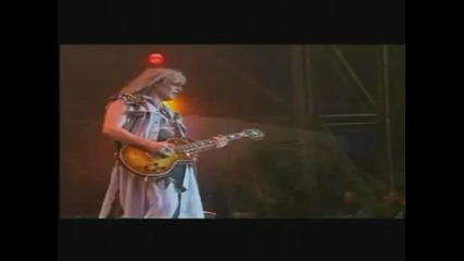 Twisted Sister - We re Not Gonna Take It ( Live ) 