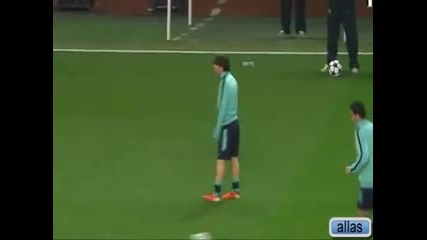 лош момент за Messi по време на тренировка Смях 