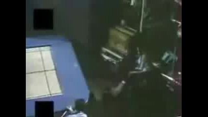 Не Уцели