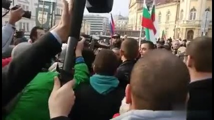 Протест пред НС в защита на Волен Сидеров