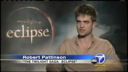 Kristen, Rob and Taylor talk about Eclipse intensity 