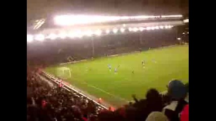Фернандо Торес - песен изпълнена от публиката при резултат Ливърпул 2 - 0 Челси! 