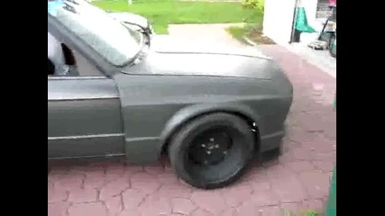 Много яко спортно Бмв