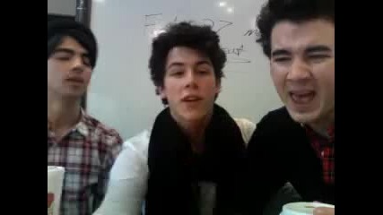 Jonas Brothers' Live Chat (2_21_09) - Part 12
