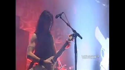 Bullet For My Valentine - Tears Dont Fall (live) 