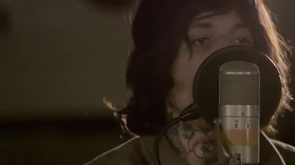 Bring Me The Horizon - Drown ( Official Live Video)