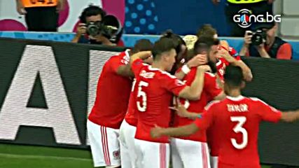 Русия - Уелс 0:3 /репортаж/