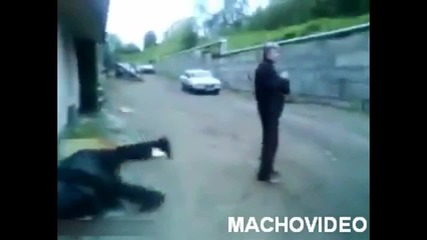 Пияни Руснаци се бият