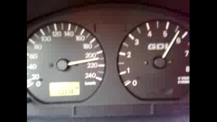Mitsubishi Carisma Top Speed 225 kmh 