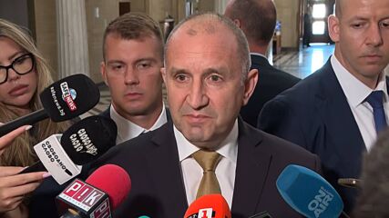 Румен Радев: Външният министър не е подписвала декларация в Украйна, няма разнобой в правителството
