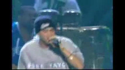 Eminem - Lose yourself (на живо - представяне) 