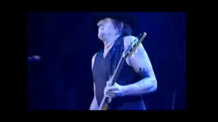 Bon Jovi - The Distance - Live