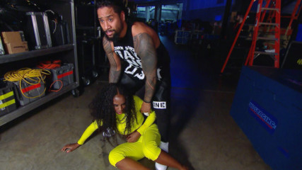 Naomi attacks Mandy Rose: SmackDown LIVE, Jan. 8, 2019