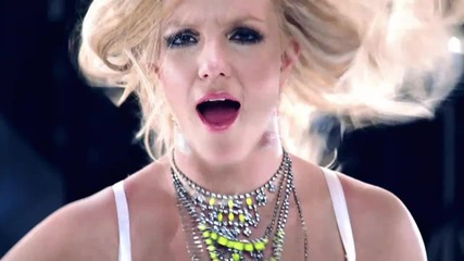 ~720p~ Britney Spears - Hold It Against Me 