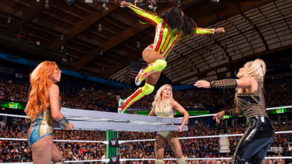 Women’s Money in the Bank Ladder Match: WWE Money in the Bank 2018 (Full Match)