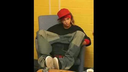 Tom Kaulitz - Shake It .avi