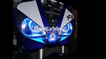 Yamaha R1