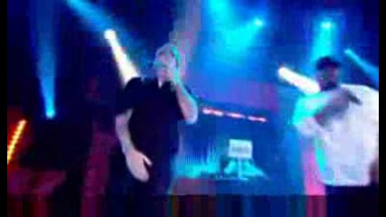 Eminem - We Made You - Live