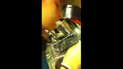 Maria cinnamon challenge