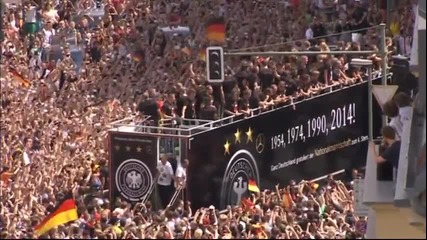 Огромно множество посрещна шампионите в Берлин