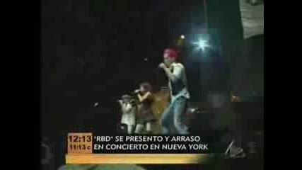 Dulce Maria - Muevete,  Muevete.