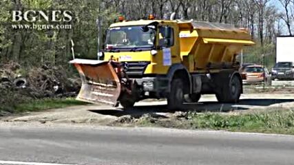 Камиони и автомобили блокираха пътя от Стара Загора към АМ „Тракия“