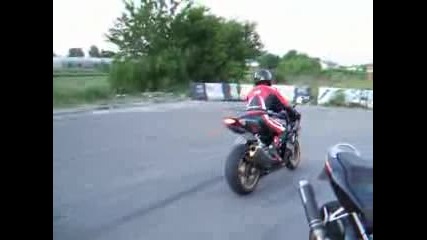 Suzuki Gsx - R 1000 K4