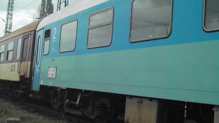 Бв5611 с локомотив 44 141 пристига на гара Захарна Фабрика