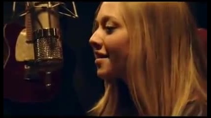 Amanda Seyfried пее песен за Червената шапчица # Sings L'il Red Riding Hood ~ the Little Bad Girl