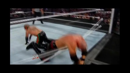 Rey Mysterio прави 619 на Kейн