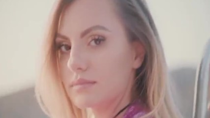 Monoir feat. Alexandra Stan - Save the night