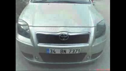 Toyota Avensis Second Version