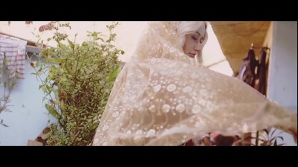 Iggy Azalea - Bounce