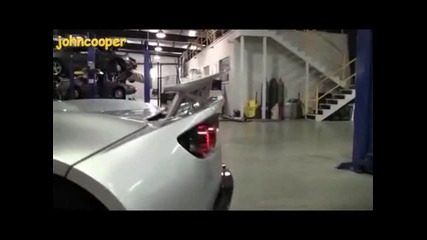 Hennessey Venom Gt се Събужда . 