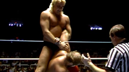 Barry Windham and Arn Anderson clash before their alliance in The Four Horsemen
