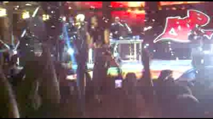 Публиката се взриви по време на изпълнението на Miss Kelly Rowland - When Love Takes Over в София 