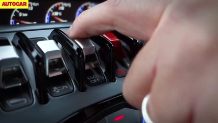 Lamborghini Huracan review - has the raging bull been tamed_.3gp