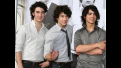 *[*jonas Brothers*]*