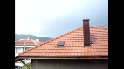 Началото на краткотрайна буря в Дупница - 16.06.2011г.