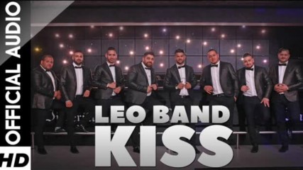 Leo Band - Kiss Me
