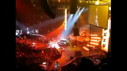 Guns n Roses - Street of Dreams pt.1 ( Live Calgary , Alberta Canada 16 / 01 / 2010 ) 